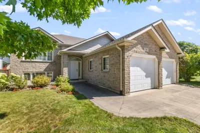 513 Peirson Avenue, Saugeen Shores, On N0h 2c1