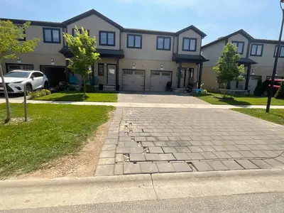 2609 Holbrook Drive 10, London South, On N6m 0g2
