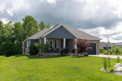 401 Algoma Crescent, Georgian Bluffs, On N0h 1s0