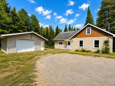 170 Hazelwood Drive, Thunder Bay, On P7g 1y4
