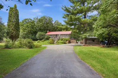 394 Kenyon Road, Perth, On K7h 3c5