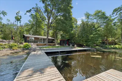 14 Deer Bay Reach Road, Trent Lakes, On K0l 1j0