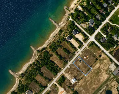 162 Wilson Drive, Georgian Bluffs, On N0h 2t0