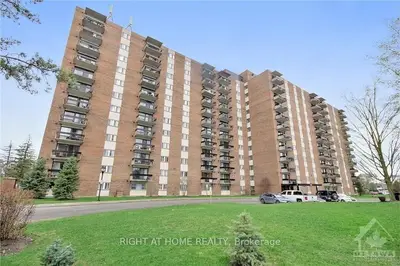 1505 BASELINE Road 601, Belair Park - Copeland Park and Area, ON K2C 3L4