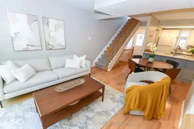 158 FORWARD Avenue, West Centre Town, ON K1Y 1K9