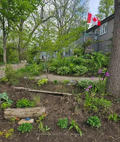 1856/1860 Longwoods Road, Southwest Middlesex, On N0l 2n0