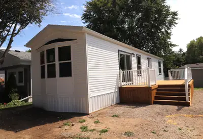 17 Sutton Drive, Ashfield-colborne-wawanosh, On N7a 3y3