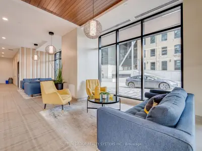 108 Garment Street 404, Kitchener, On N2g 0e2