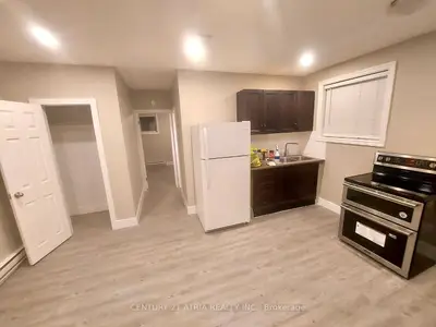 9 Linden Avenue, Brantford, On N3s 7e3