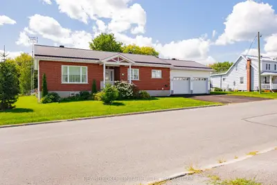 238 BISHOP Street S, North Glengarry, ON K0C 1A0