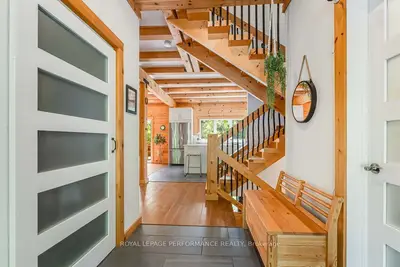 19 Chemin Des Roches, Quebec, Qc J0x 3g0