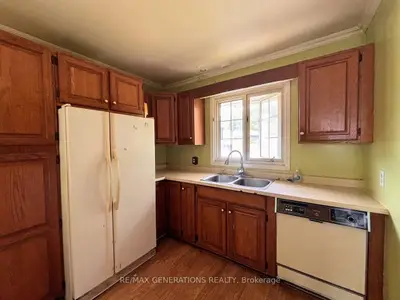 7 Mona Drive, Manitouwadge, On P0t 2c0