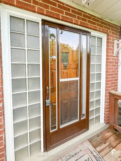 27 Millen Avenue A122, Hamilton, On L9a 2t5