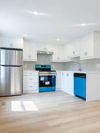 27 Millen Avenue A122, Hamilton, On L9a 2t5