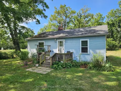 Detached in Fort Erie