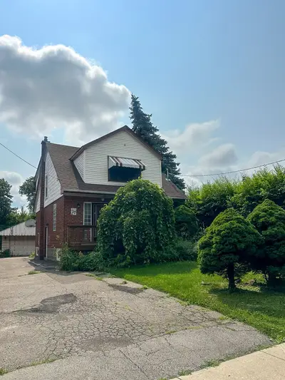 27 Millen Avenue A102, Hamilton, On L9a 2t5