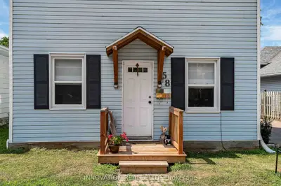 58 Russell Street N, Arnprior, On K7s 2j3