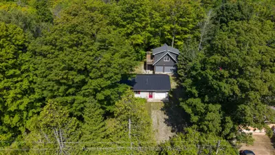 25 Avele Road, South Bruce Peninsula, On N0h 2t0