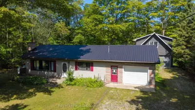 25 Avele Road, South Bruce Peninsula, On N0h 2t0