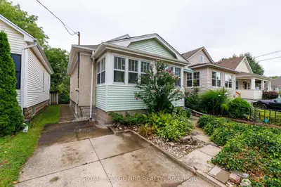 40 St. Patrick Street, St. Catharines, On L2r 1k1