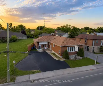 921 Notre Dame Street, Russell, On K0a 1w0