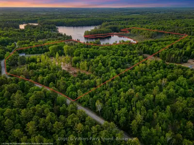 185 LOCH ERNE Road, McDougall, ON P2A 2W7