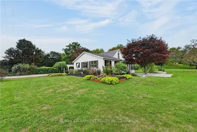 6 Mohawk Point Road, Haldimand, On N0a 1k0