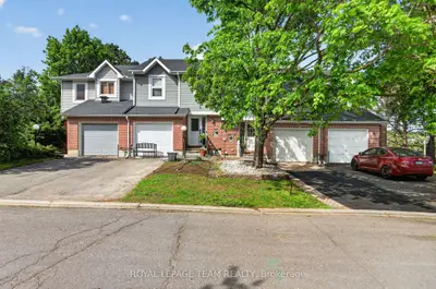 4 MILL HILL Road, Bells Corners and South to Fallowfield, ON K2H 9N4