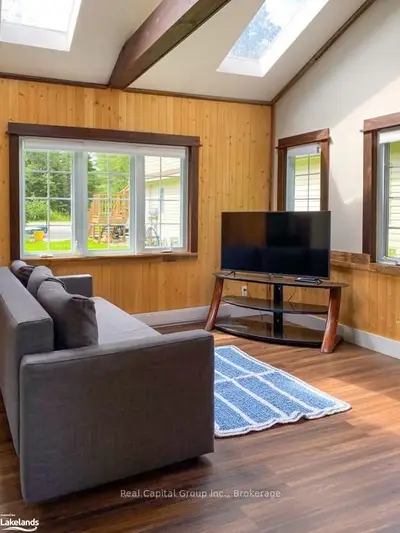 1502 CANNING Road 2, Gravenhurst, ON N3L 3E2