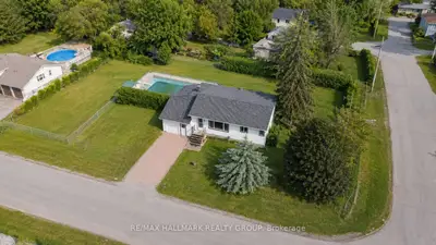 11 Bobcat Way Street, Stittsville - Munster - Richmond, On K2s 1p3