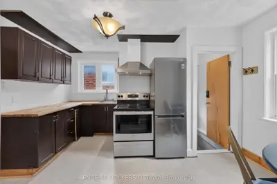 267 Granville Street, Vanier And Kingsview Park, On K1l 6z3
