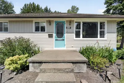 930 Edgemere Road, Fort Erie, On L2a 1a8