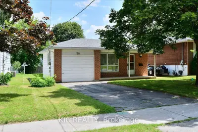 30 Kawartha Heights Boulevard, Peterborough, On K9j 8b3