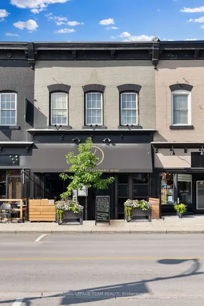 26 Elgin Street W, Arnprior, On K7s 1n3