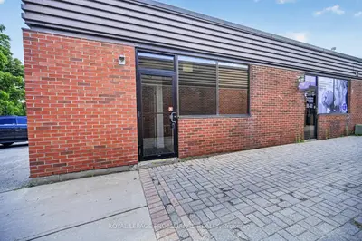 555 King Street W 101, Prescott, On K0e 1t0