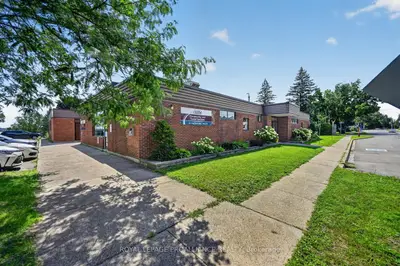 555 King Street W 101, Prescott, On K0e 1t0
