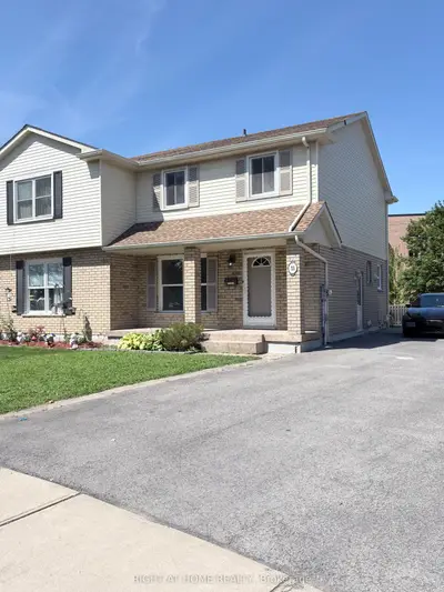 32 Vintage Crescent Main Floor, St. Catharines, On L2s 3c3