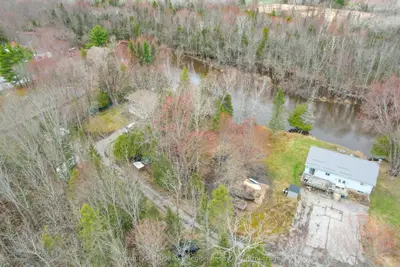 151 D RIVERBEND Road, North Bay, ON P1B 8Z4
