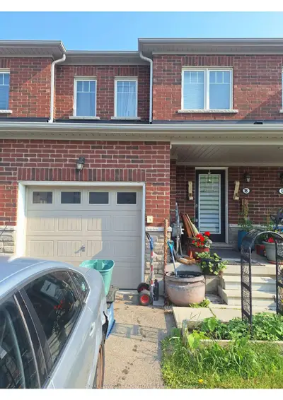 8 Longboat Run, Brantford, On N3t 0p3