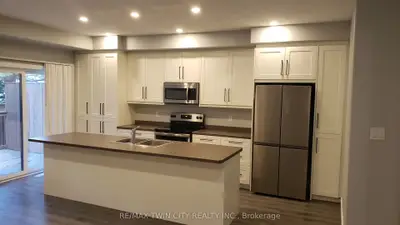 291 Falcon Drive 14, Woodstock, On N4t 0m7