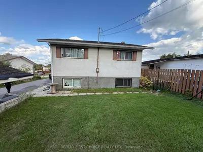 24 Elvis Avenue, Dryden, On P8n 3a3