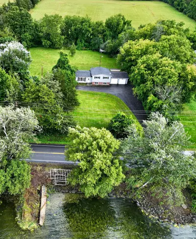 1024 South Shore Road, Greater Napanee, On K7r 3k7