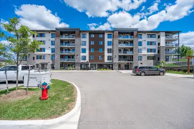 104 Summit Ridge Drive 102, Guelph, On N1e 0r5