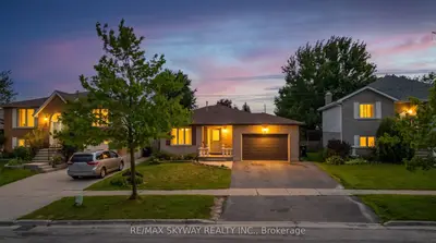 42 Newbury Drive, Kitchener, On N2n 2x6