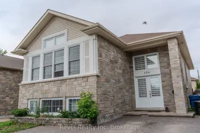 156 Greenwood Avenue, North Bay, On P1b 5e9