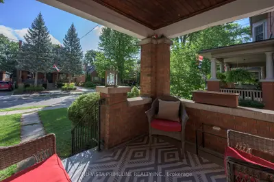 83 Thornton Avenue, London East, On N5y 2y4