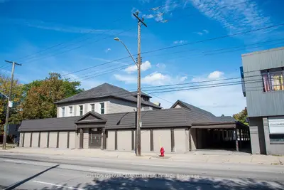 615 Main Street E, Hamilton, On L8m 1j5