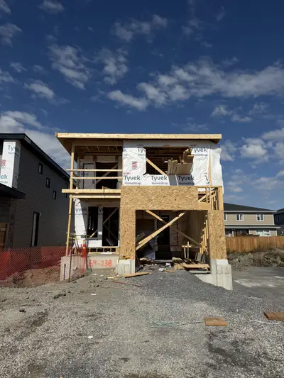 238 Dr Richard James Crescent, Loyalist, On K7n 0b9