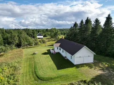 1418 Sedgwick Road, Minden Hills, On K0m 2k0