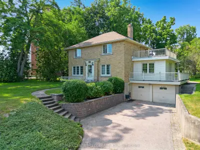 272 Sheldon Avenue N, Kitchener, On N2a 1g7